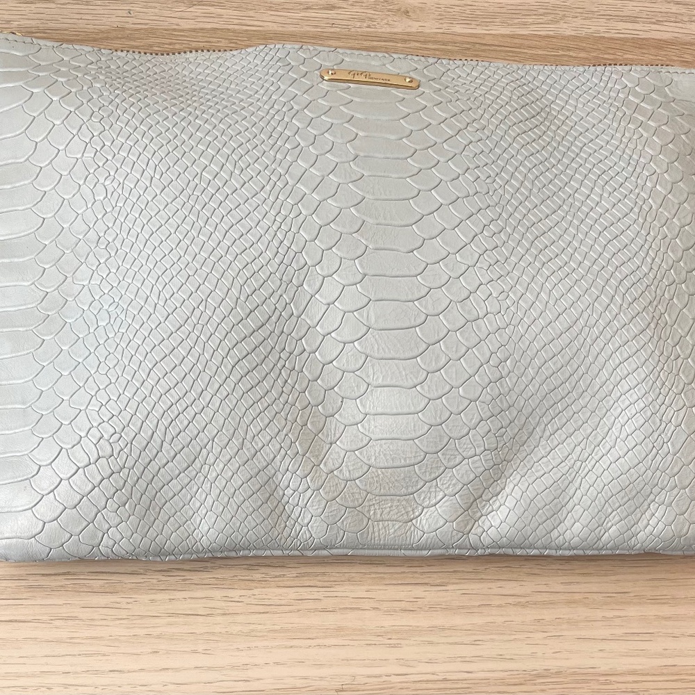 GiGi New York All In One Bag
